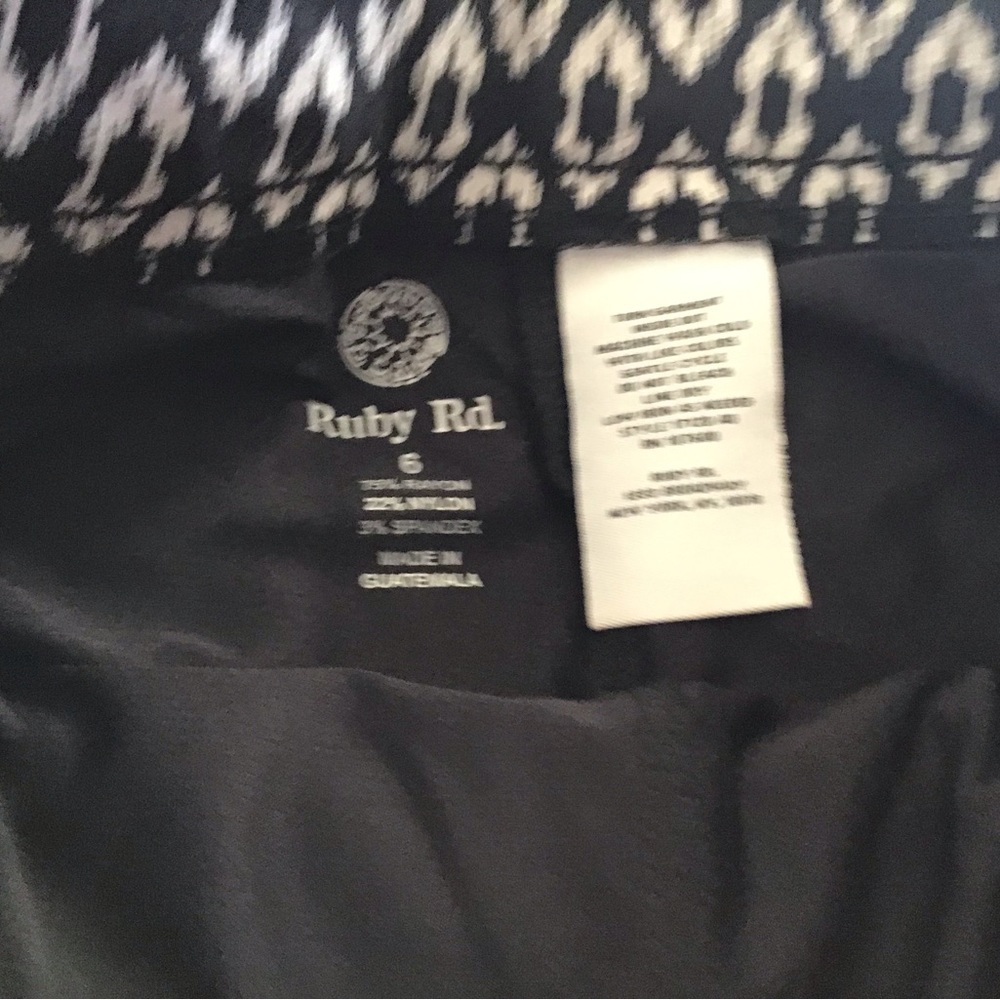 Ruby Rd Skort NWT size 6 - Picture 5 of 6